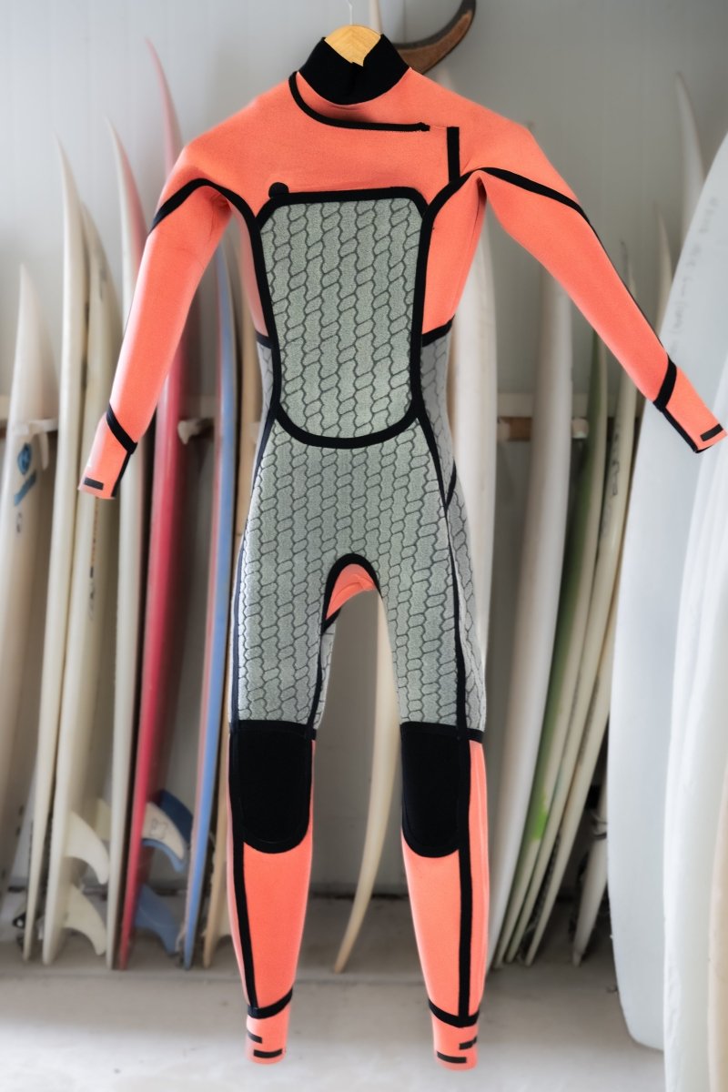 CORAL 4x3 LONG SLEEVE STEAMER - West Surfing